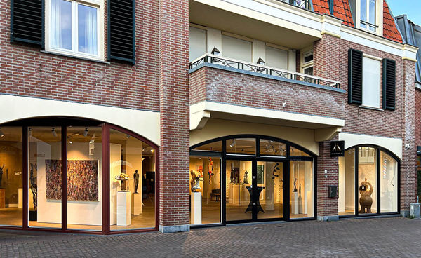 NIEUWEWEG 6, Laren (NL)