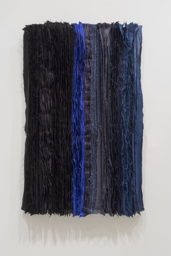 Joël Andrianomearisoa Blue take me to the end of all loves 6 2019 Textiles 100 x 60,5 cm