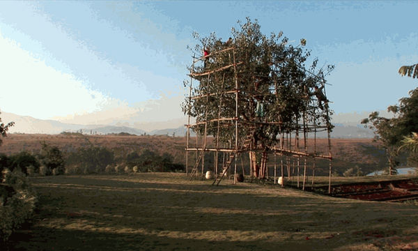 Neha Choksi | 7th Asia Pacific Triennial, Queensland Art Gallery/Gallery Of Modern Art, Australia