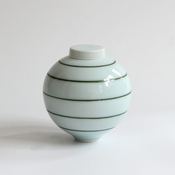 Tricia Thom, 31. Ginger Jar, Blue Stripe