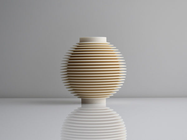 Nicholas Lees, Small White Orbit (25.22)