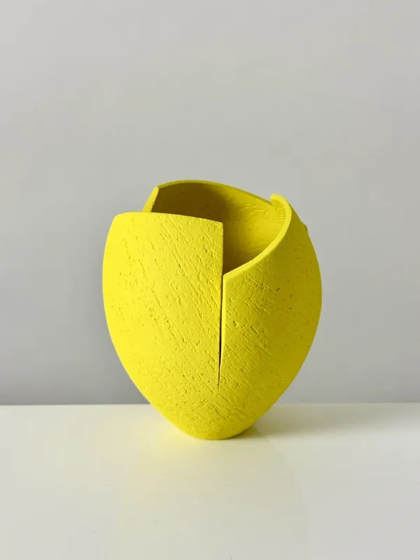 Ashraf Hanna, 4. Yellow cut and altered pinch pot I