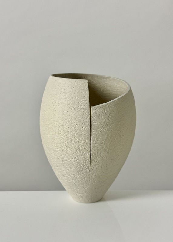 Ashraf Hanna, 15. Grey cut and altered pinch pot III