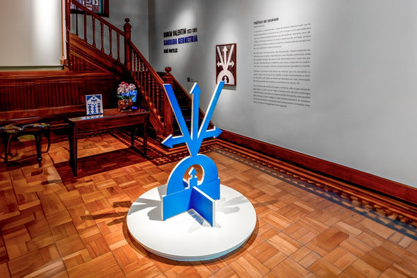 Rubem Valentim – Sagrada Geometria