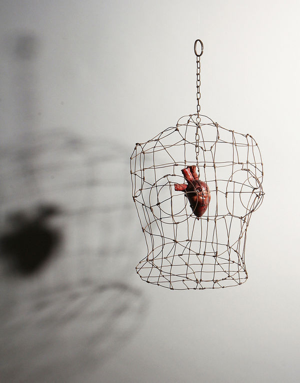 Renée Stout, Armored Heart/Caged Heart, 2005