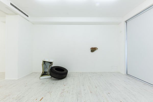 2022 Jimmie Durham Thomas Brambilla Installation View 2