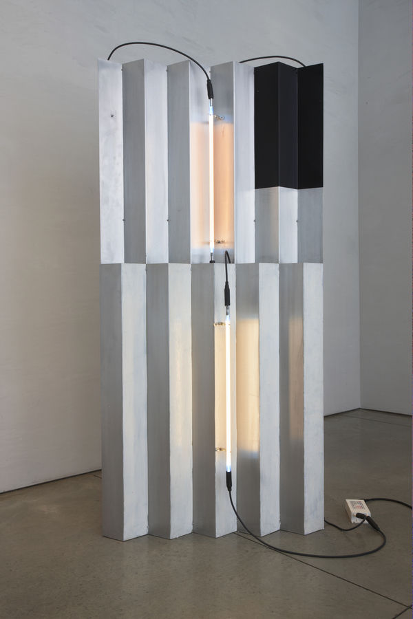 Keith Sonnier, Column II, 1981