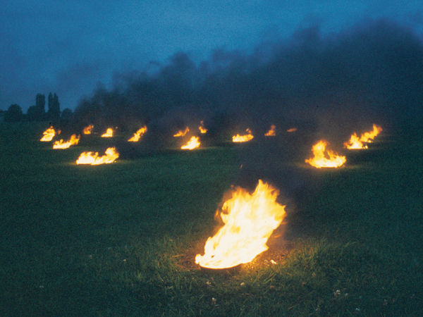 Anthony McCall, Landscape for Fire, 1972