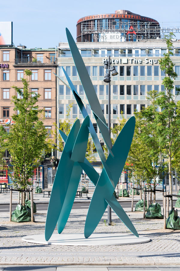 Future Gallery Amalie Jakobsen Carrying Capacity Steel C4 Paint 5 4 X 1 7 X 1 65 Meters 2020