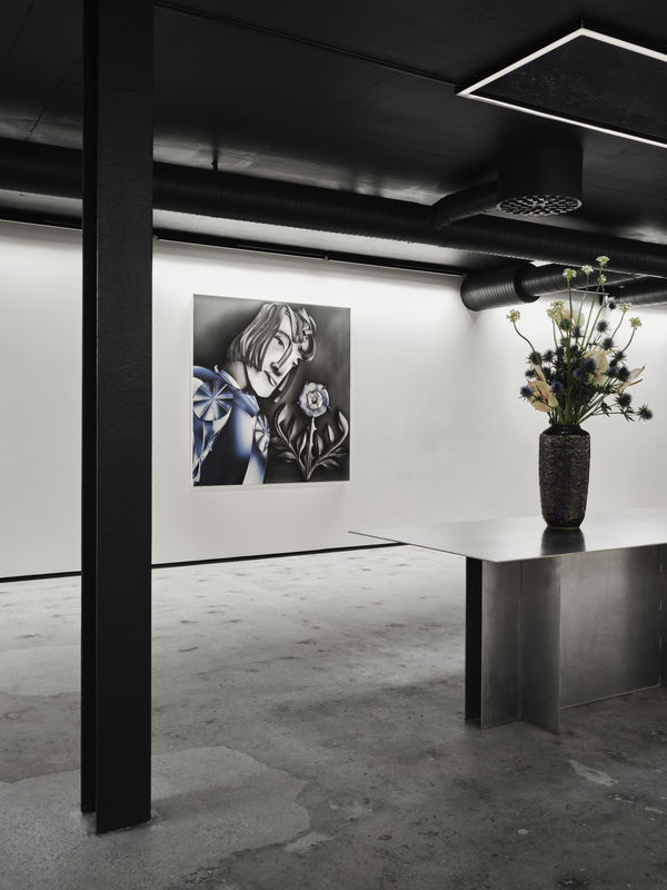 Midnight in a Perfect world Kara Joslyn