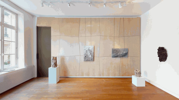 Sophie Cauvin Installation view Entre Terre et Ciel, 2022