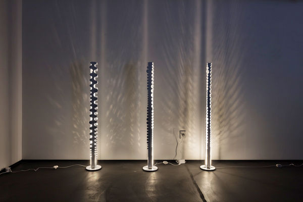 Stitch Lighting Ⅱ aluminium coating, LED 10 x 10 x 135cm (each) 2021 ed 1/20