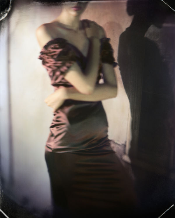 Brown Ruffle, 2022 10 x 8 in., Ed. 10 & 2AP 30 x 24 in., Ed. 10 & 2AP 50 x 40 in., Ed. 10 & 2AP