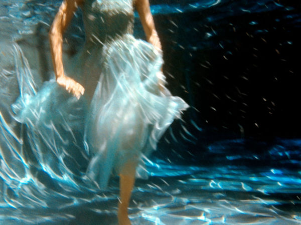 Blind Pursuit, 2002 30 x 40 in., Ed. 15 & 2AP 40 x 54 in., Ed 5 & 2AP 48 x 64 in., Ed. 5 & 2AP 60 x 80 in., Ed. 3 & 2AP