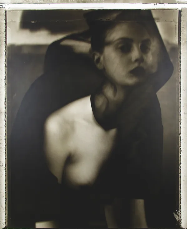 Sarah Moon, Femme voilee, 2011