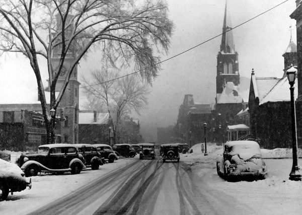 Marion Post-Wolcott, Main Street, Brattleboro, Vermont, 1939