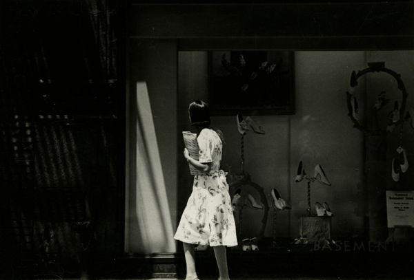 Harry Callahan, Detroit, 1943