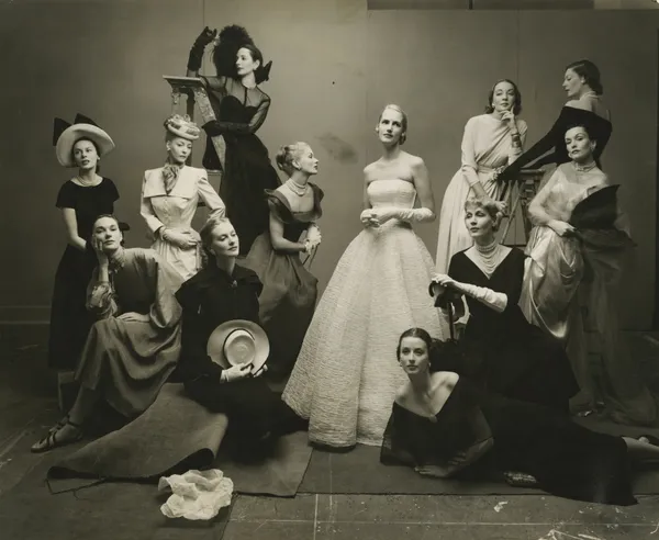 Irving Penn, Twelve of the Most Photographed Models of the Period, 1947
