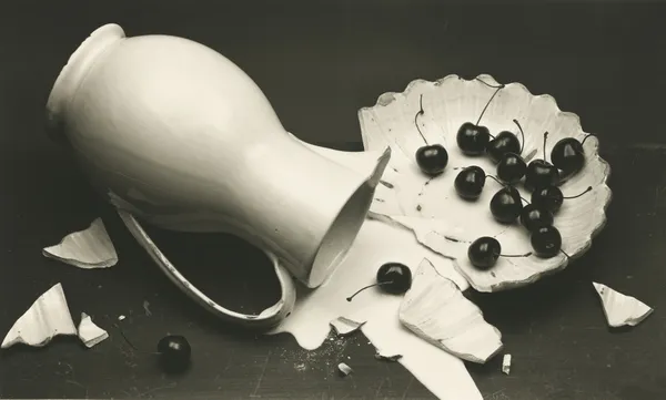 Irving Penn, The Fallen Pitcher, 1980