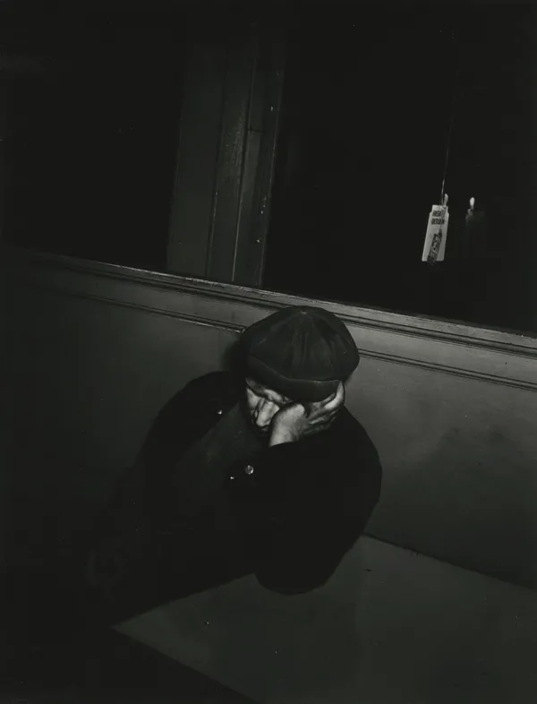 Weegee, Sleeping at the Bar, 1939