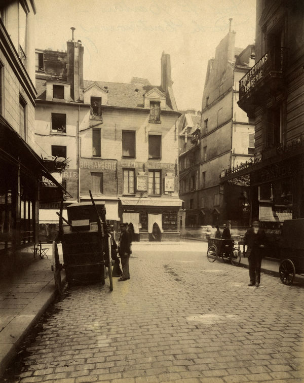 Eugene Atget, 214 Rue St Martin coui Rue de Montmorency, 1885-1927