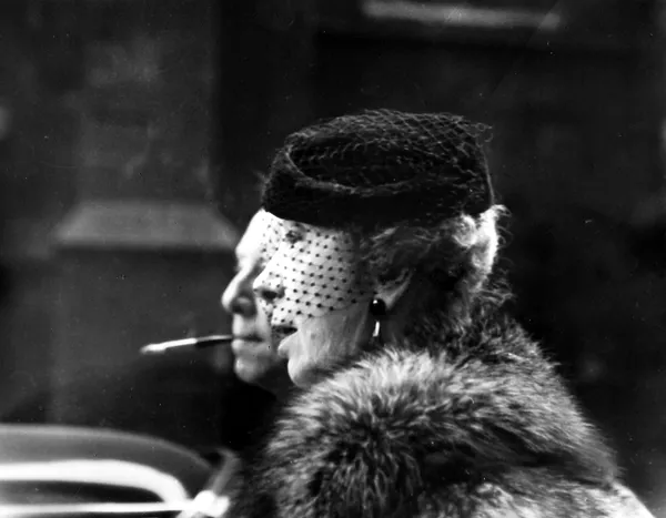 Leon Levinstein, Washington Square Park, 1967