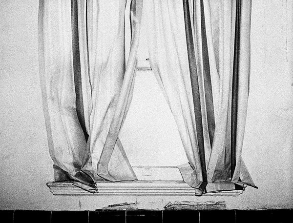 Steve Kahn, The Hollywood Suites (Windows) #8, 1977