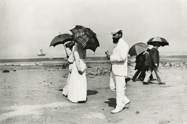 Jacques-Henri Lartigue, Cousin Caro and Mr. Plantevigne, Villerville, 1906