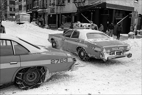 Allan Tannenbaum, NYPD Cars with Chains, Soho, New York City