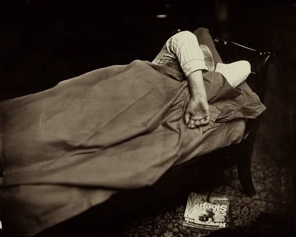 France Scully Osterman, Light Sleeper, 2002