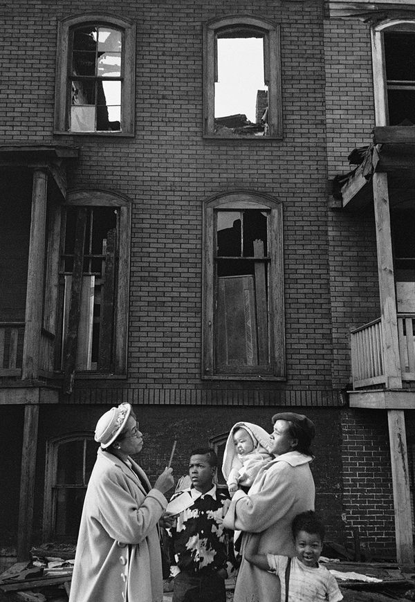 Gordon Parks, Untitled, Chicago, Illinois, 1953