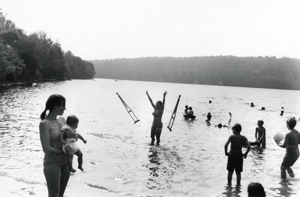 Joel Meyerowitz, Anawanda Lake, New York, 1970