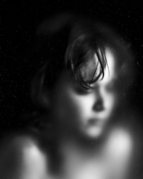 Laura Veschi, Dissolvenza