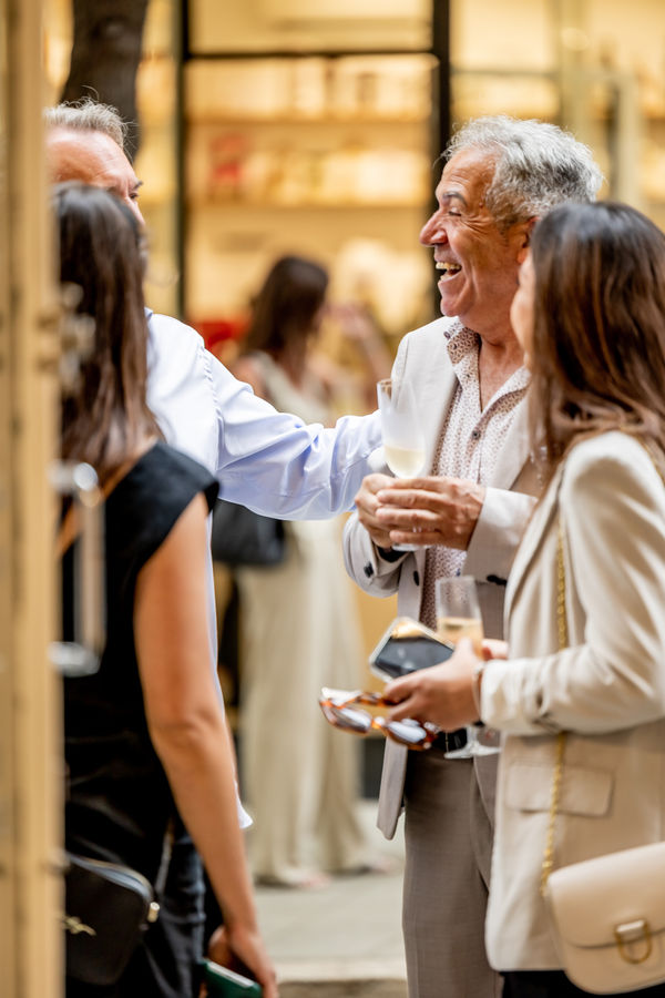 Leonardo C Ndor 52A47751113648 X 5472