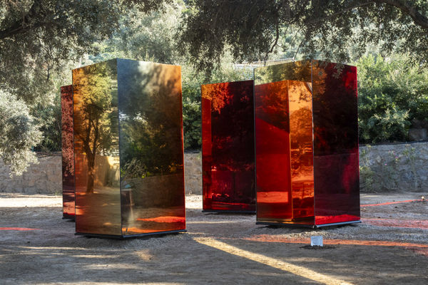 Sabine Marcelis, PANORAMA, 2024, Colored Mirror, two pieces made from 40 ft containers. © Fredrik Brauer, Courtesy of High Museum of Art, Atlanta.