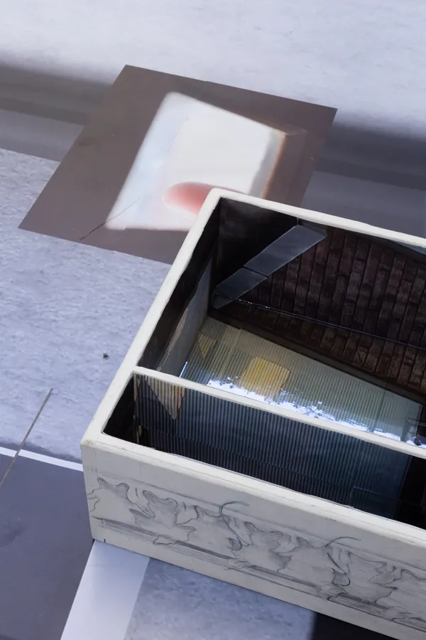 Paula McLean, Both/And/Neither/Nor, 2025, vue d'installation. © Alison Postma