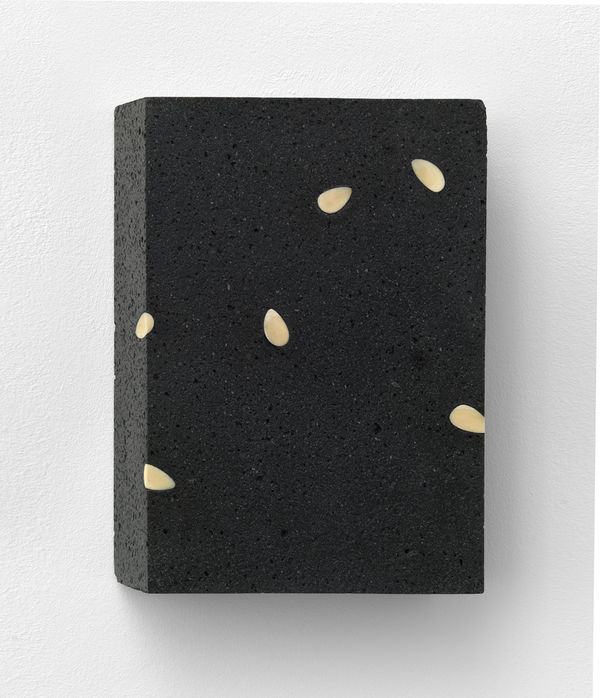 Daniel Sinsel title: 2015, 2015 Volcanic stone, wood 32 x 25 x 7 cm