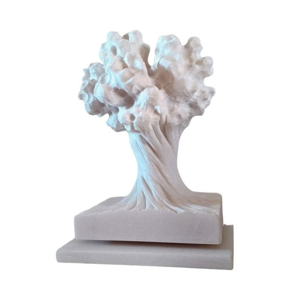 <span class="artist"><strong>Filipe Curado</strong></span>, <span class="title"><em>Suspended Tree</em></span>