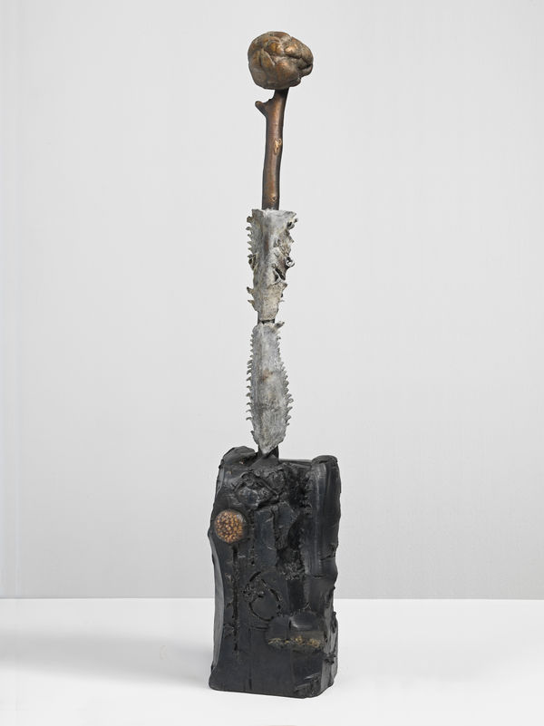 Ali Banisadr Anima, 2025 bronze 48 x 8 x 8 1/4 inches 121.9 x 20.3 x 21 cm Edition of 5 + 2 APs