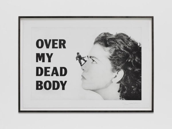 Mona Hatoum, Over my dead body, 2005