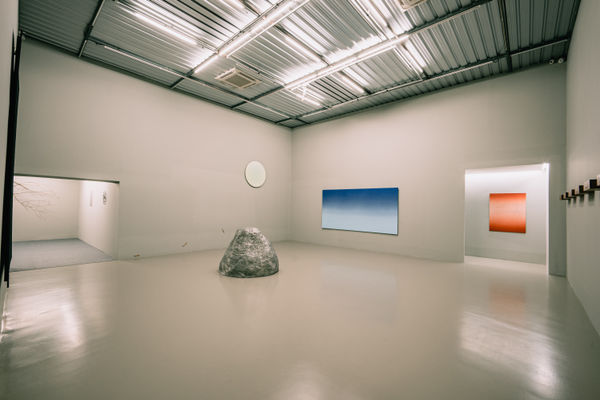 INTERBEING – LIGHT TRAVELS FROM THE PAST