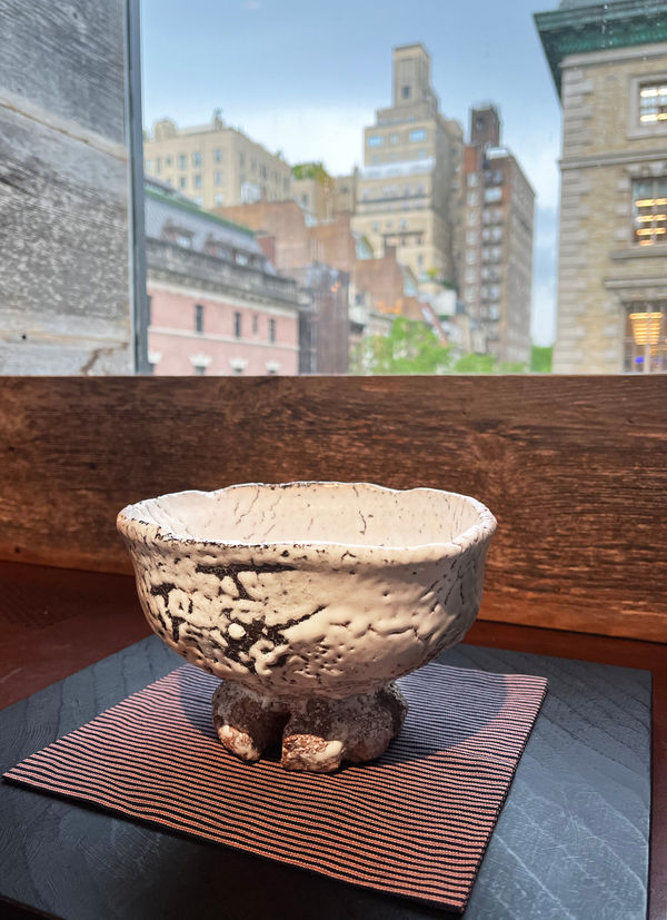 Bizen and Hagi ware exhibition featured in Ceramics Now magazine