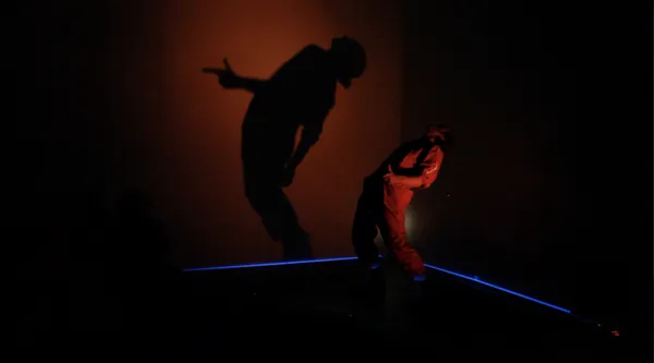 CHTHONIC ARCHIVE no.2: Falling Man