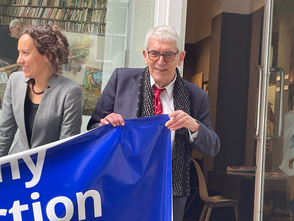 Anthony Elte Outside Gallery June 25