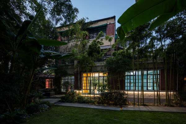 Capsuleshanghai Chrisoh Passage Installationview 40