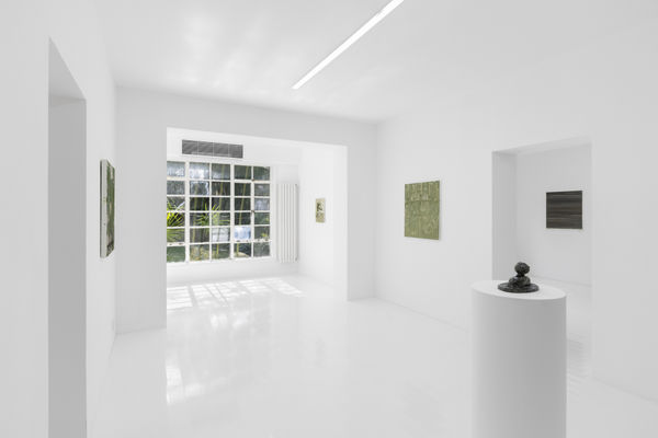 Capsule Rudycremonini Fourminutesaftersunset Installationview 12