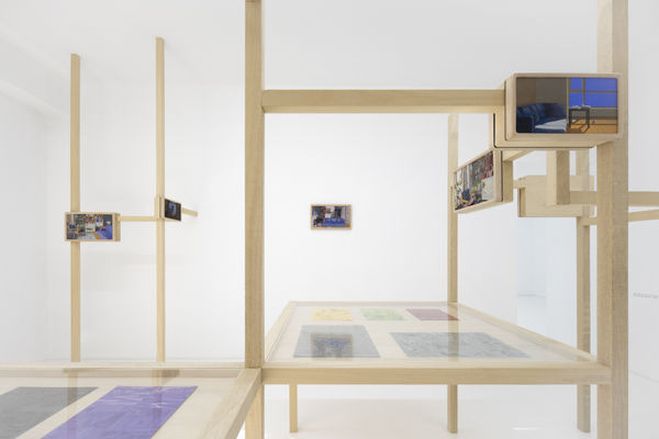 Capsule Gaoyuan Youcantstepinthesameroomtwice Installationview 14