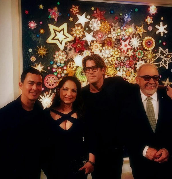 B 2017 323 Timesofilluminationscarlosbetancourt Invites Text Etc00112