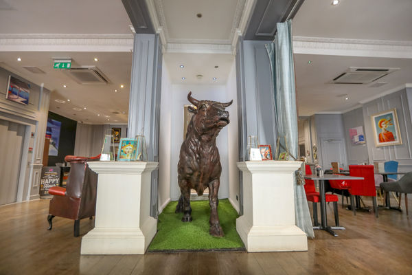 Young Masters Line Of Beauty 2026 Exhibitionist Hotel Photo Credit Cristina Schek 63