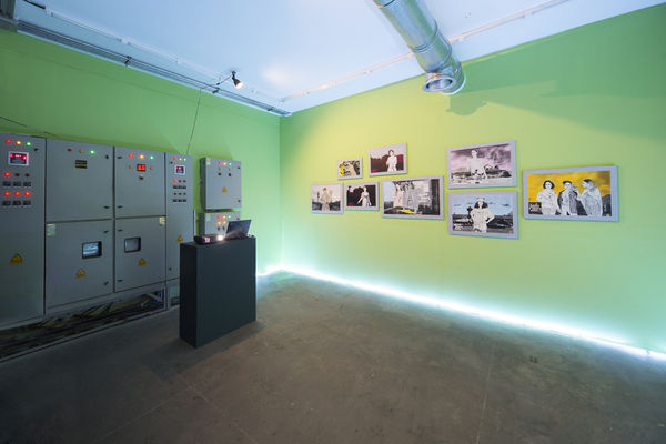 Yaas Nikpour It S My Turn Electric Lowres 04